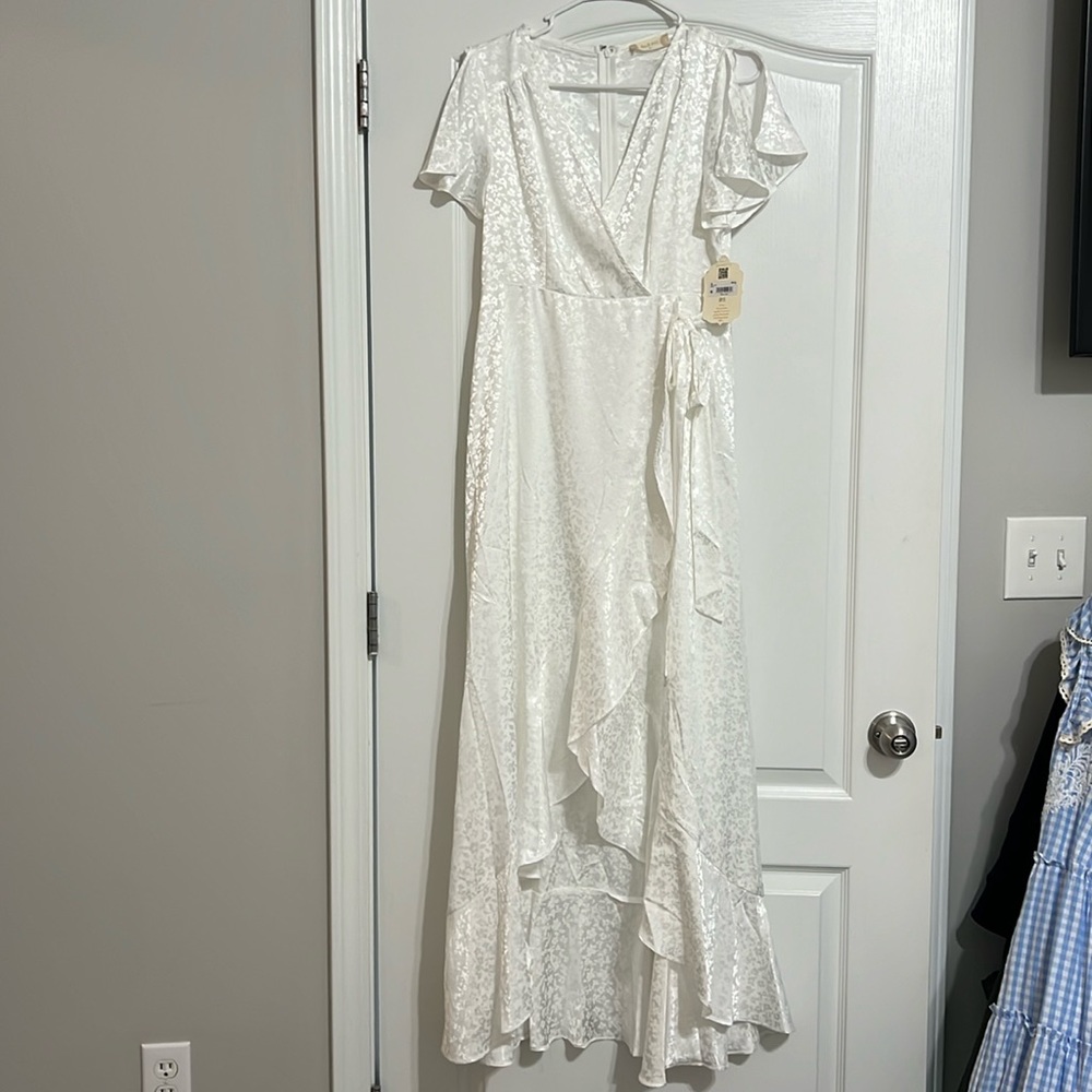 Altar’s State dress